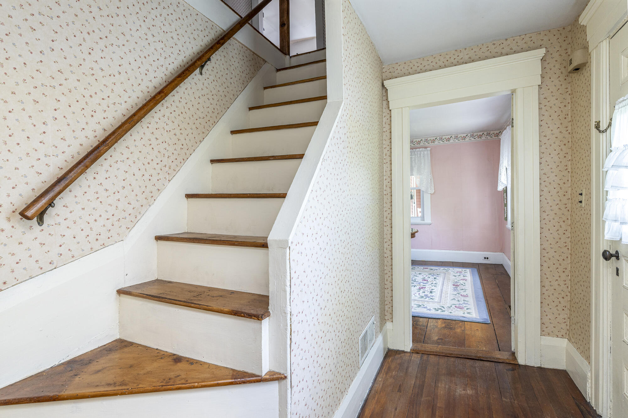 54 Mitchell Road South Portland, ME 04106 - Photo 18 of 59 54 Mitchell_17