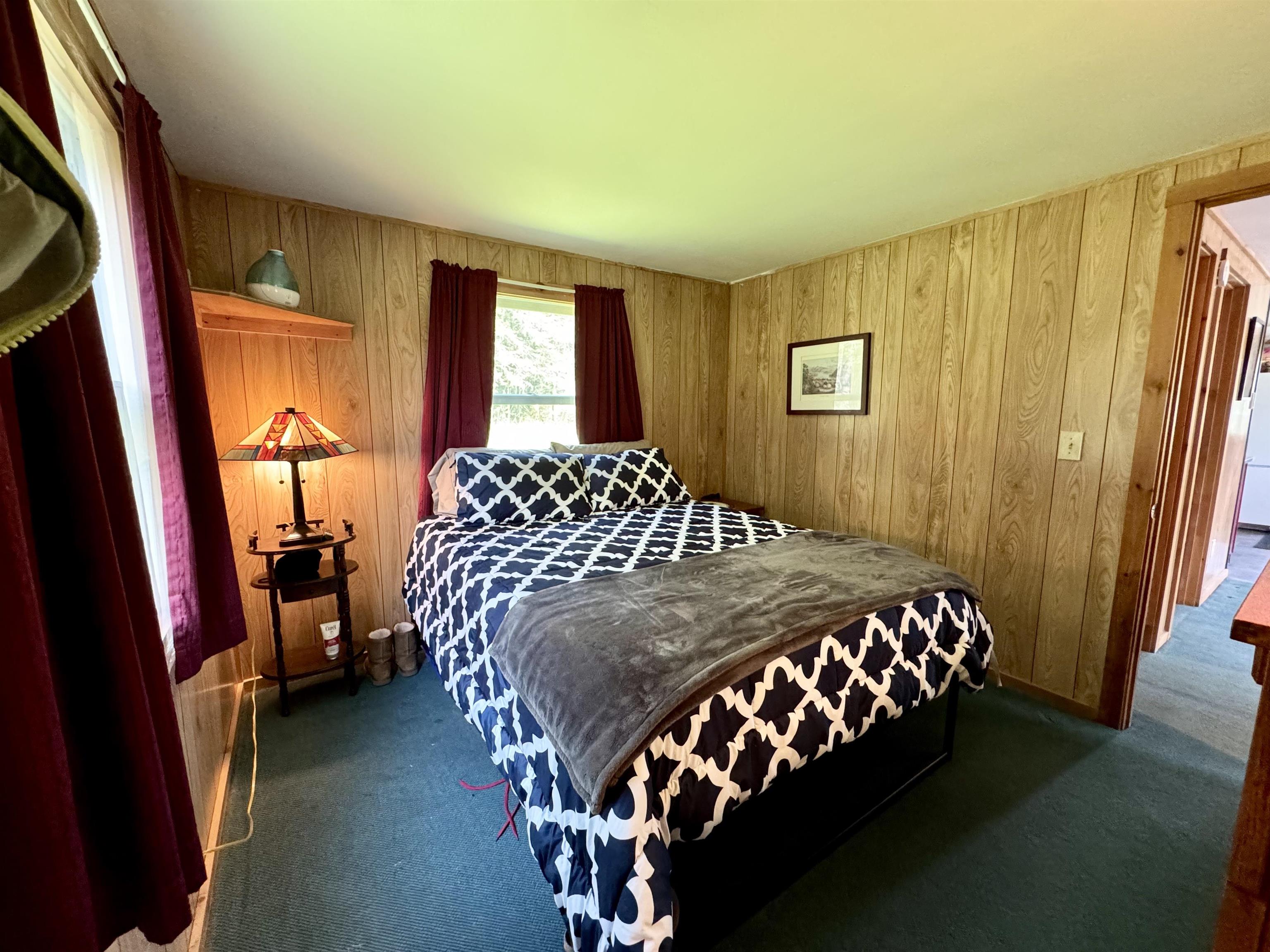 637 Back Lake Road Pittsburg, NH 03592 - Photo 15 of 40