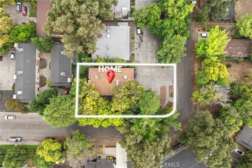 403 Maple Street Chico, CA 95928 - Photo 12 of 18 an outdoor view of garden