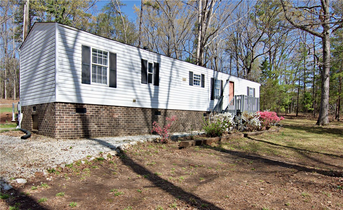 330 Knox Cove Road Westminster, SC 29693 - Photo 1 of 44 Gallery Image 1