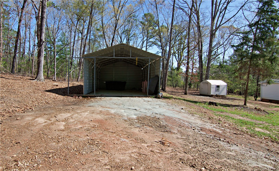 330 Knox Cove Road Westminster, SC 29693 - Photo 34 of 44 Gallery Image 34