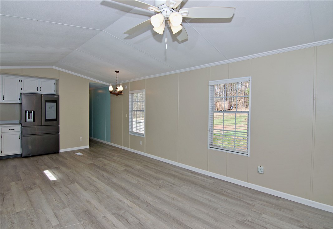 330 Knox Cove Road Westminster, SC 29693 - Photo 9 of 44 Gallery Image 9