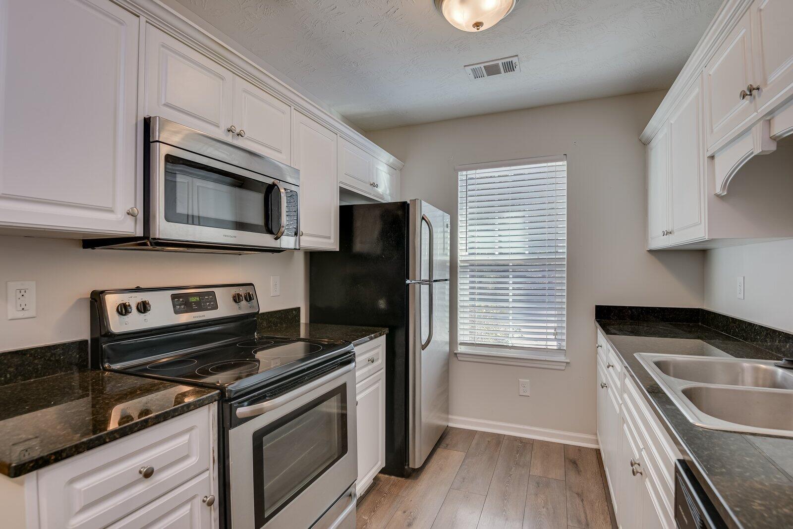 3325 Cushendal Road Augusta, GA 30909 - Photo 13 of 26 118-DSC_3617LRenfused