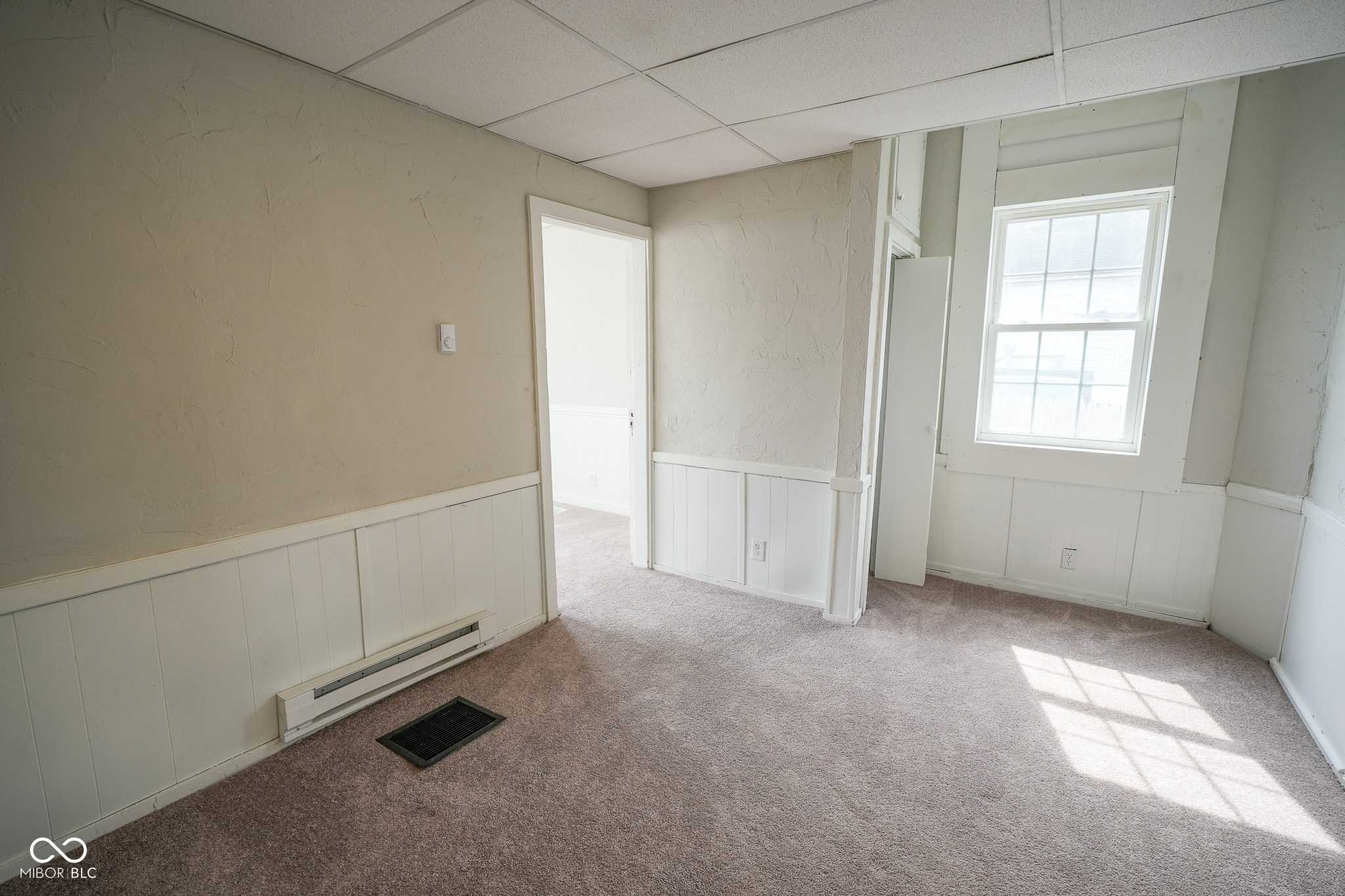2417 Pearl Street Anderson, IN 46016 - Photo 12 of 36