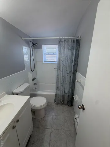 $2,800 | 164-11 95th Street | Old Howard Beach