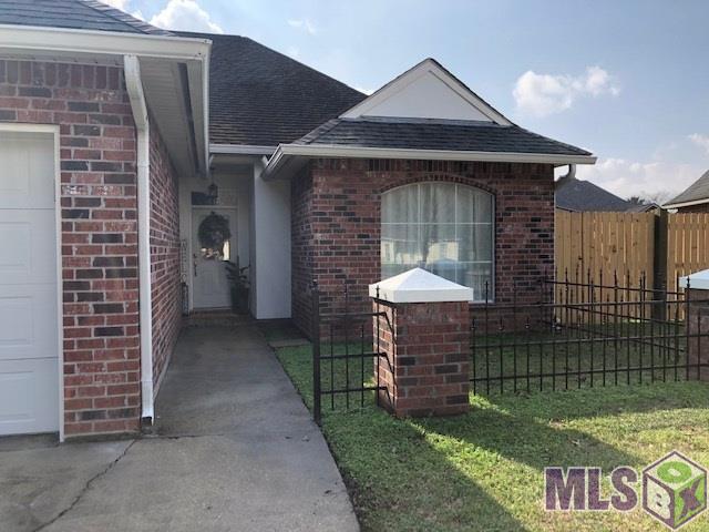 9384 Rue De Benoit Denham Springs, LA 70706 - Photo 3 of 22
