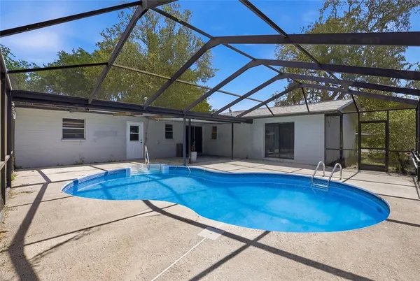 $359,000 | 4006 Northwest 36th Terrace, Gainesville, FL 32605