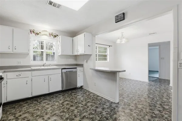 $359,000 | 4006 Northwest 36th Terrace, Gainesville, FL 32605