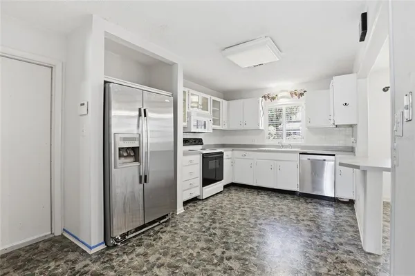 $359,000 | 4006 Northwest 36th Terrace, Gainesville, FL 32605