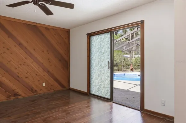 $359,000 | 4006 Northwest 36th Terrace, Gainesville, FL 32605