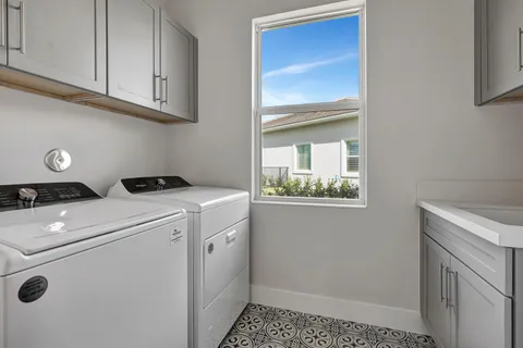 $1,235,000 | 12188 Arbordale Way, Palm Beach Gardens, FL 33412