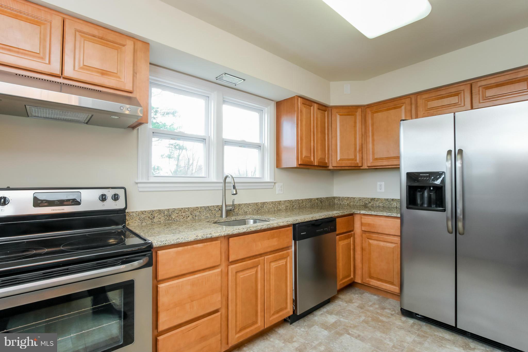 3619 Hilmar Road Baltimore, MD 21244 - Photo 2 of 29 Kitchen