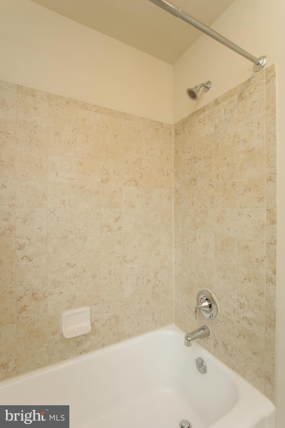 3619 Hilmar Road Baltimore, MD 21244 - Photo 16 of 29 Bath