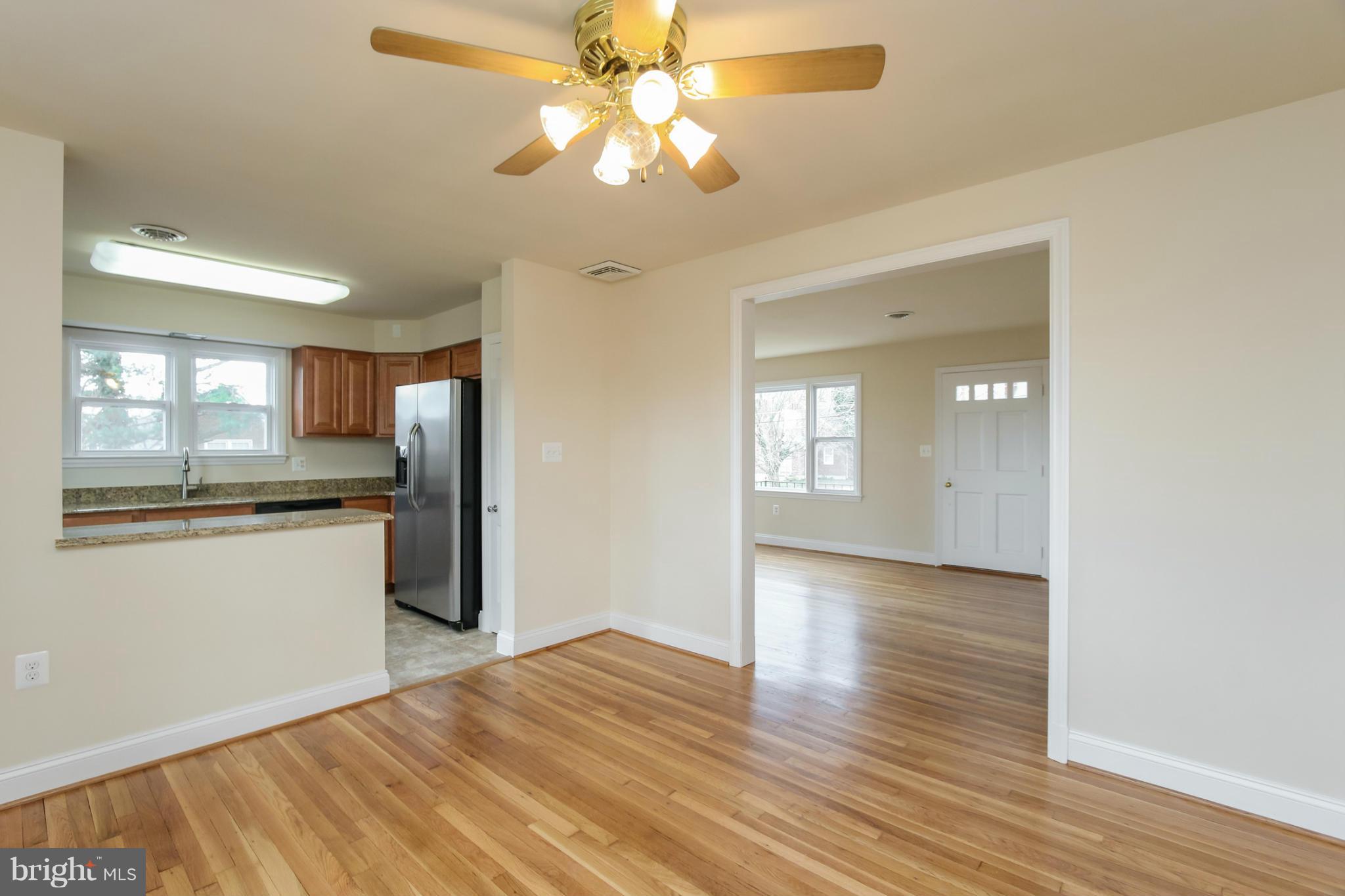 3619 Hilmar Road Baltimore, MD 21244 - Photo 6 of 29 Dining Room