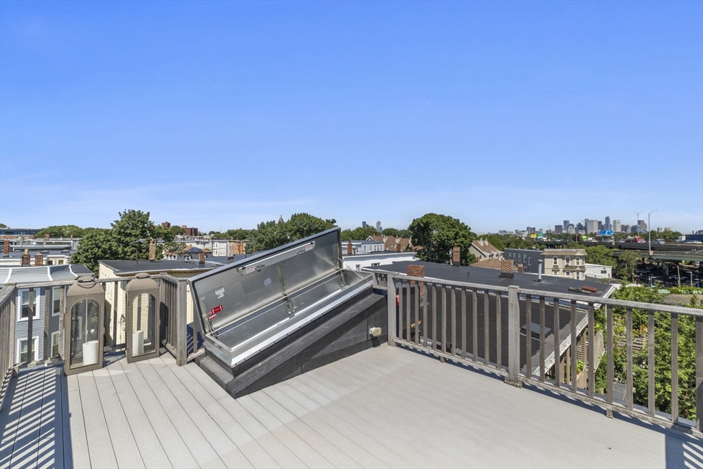10 R Spring Garden Street, Unit 3 Boston, MA 02125 - Photo 30 of 37 Gallery Image 30