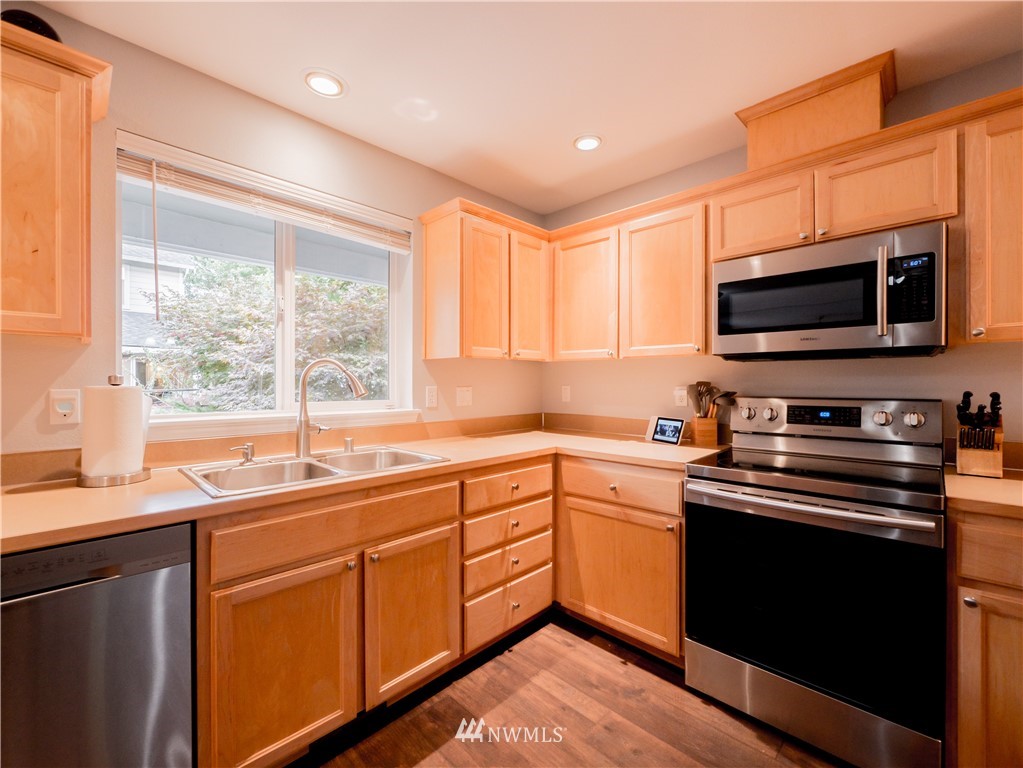 6968 Radius Loop Southeast Lacey, WA 98513 - Photo 13 of 36 Gallery Image 13