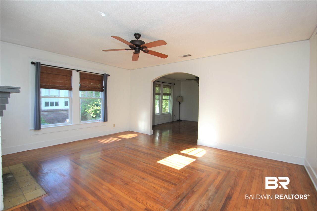 112 Florence Place Mobile, AL 36607 - Photo 4 of 14