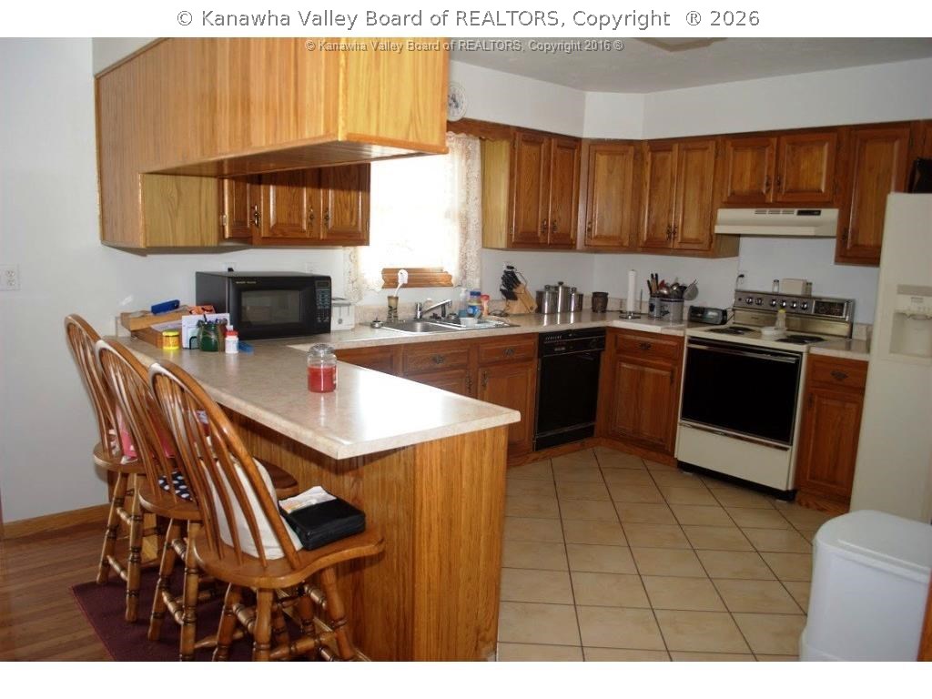 305 Oakey Road Ripley, WV 25271 - Photo 5 of 18 Gallery Image 5