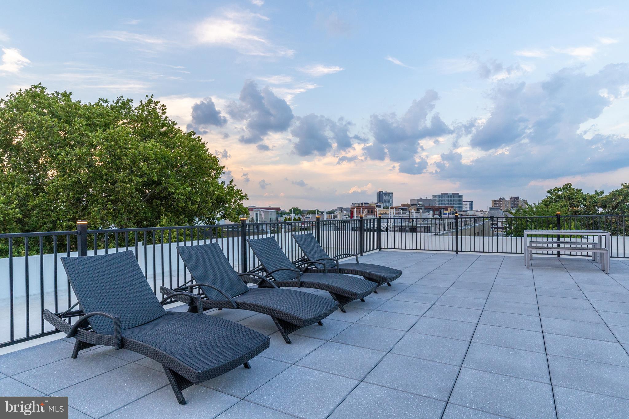 1723 Francis Street, Unit 1B Philadelphia, PA 19130 - Photo 19 of 36