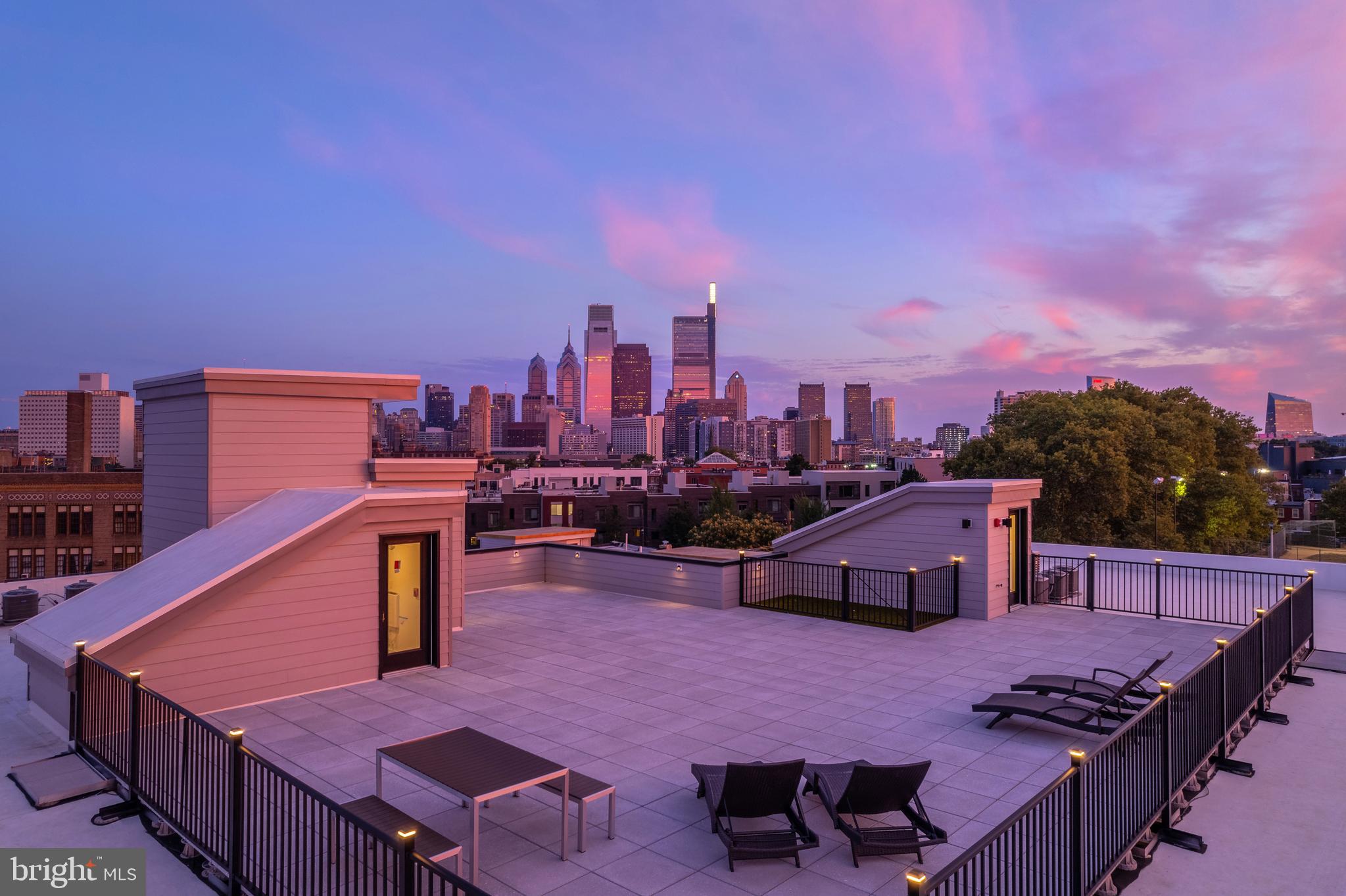 1723 Francis Street, Unit 1B Philadelphia, PA 19130 - Photo 2 of 36