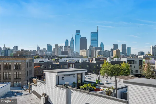 a picture of city view