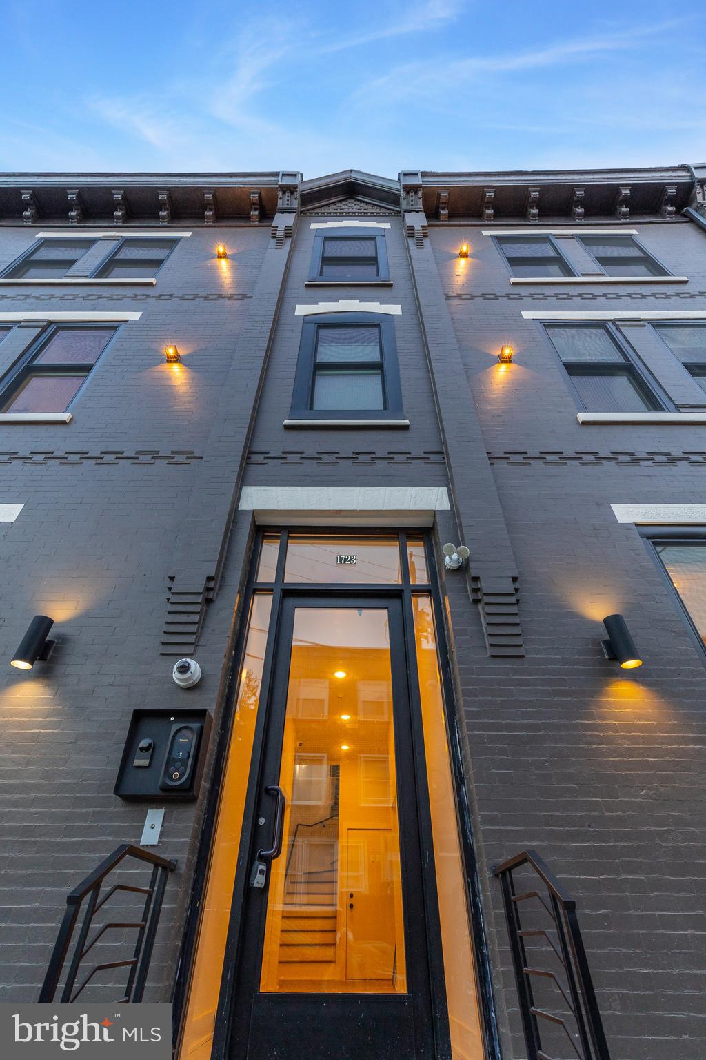 1723 Francis Street, Unit 1B Philadelphia, PA 19130 - Photo 27 of 36