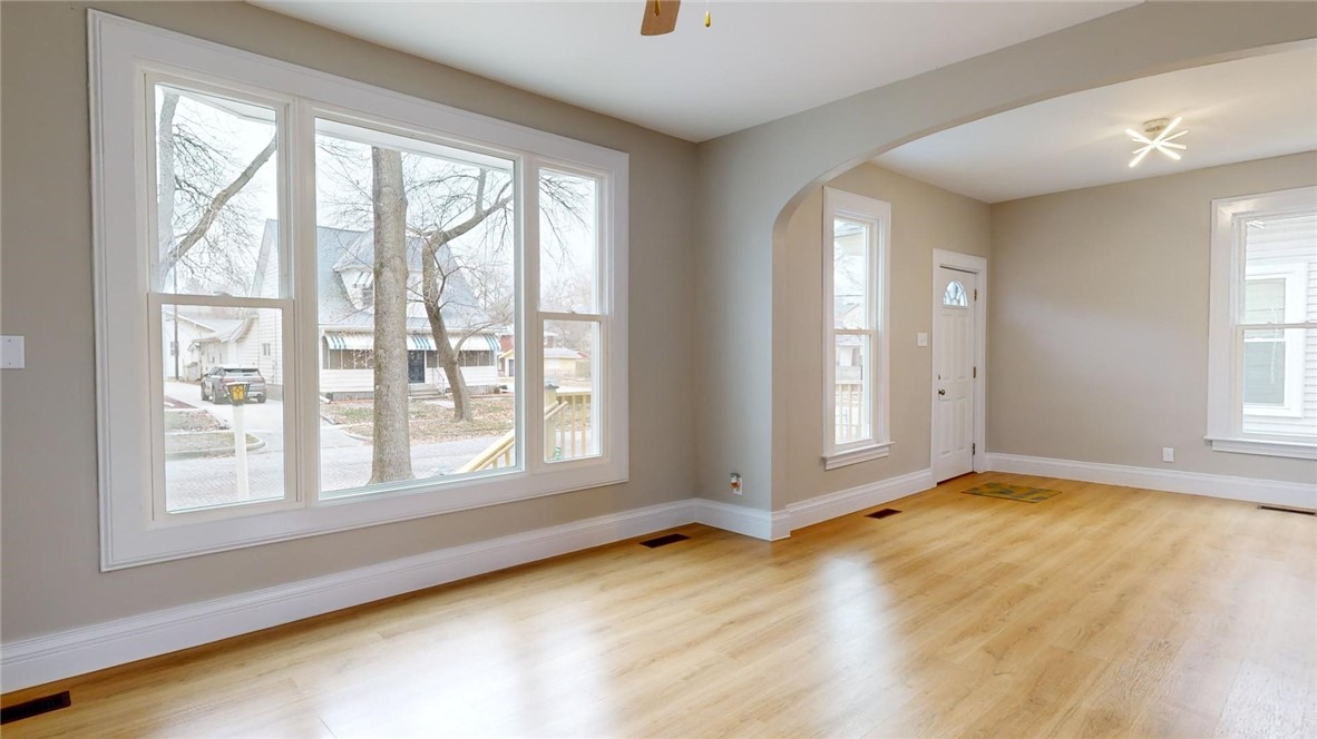 475 South Crea Street Decatur, IL 62522 - Photo 4 of 24