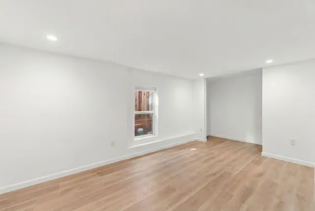 $1,698,000 | 119 East Poplar Avenue, San Mateo, CA 94401