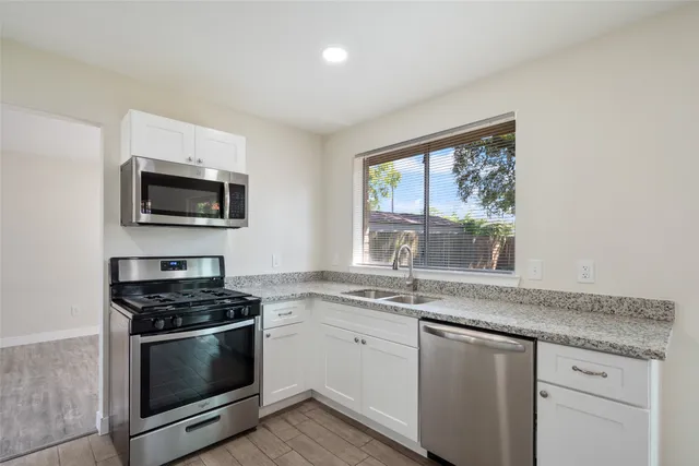 $285,000 | 5410 Forest Trails Drive, Houston, TX 77084