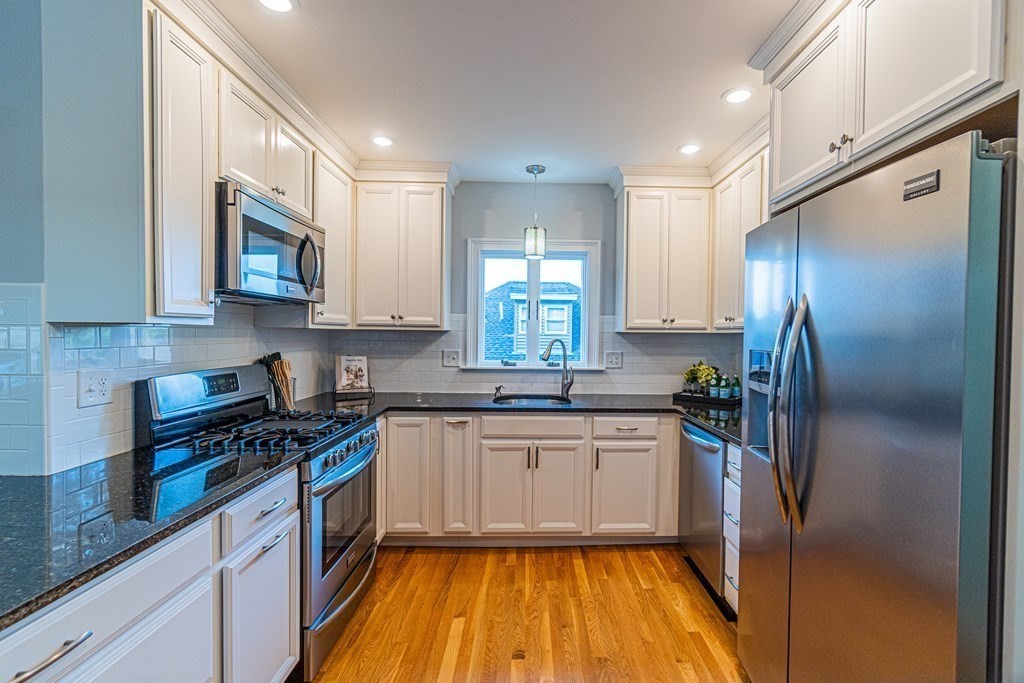 18 Field Road, Unit 2 Arlington, MA 02476 - Photo 12 of 37 Gallery Image 12