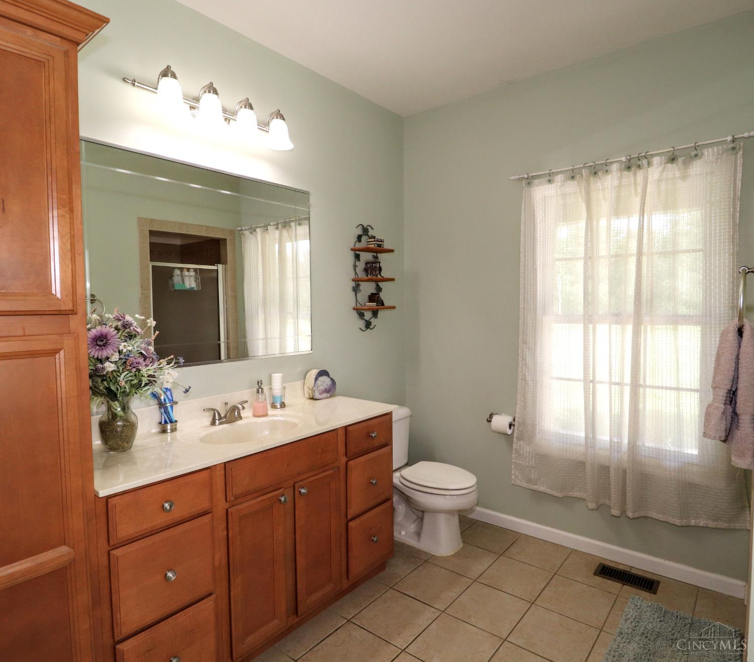 671 Warwick Road Hamilton, OH 45013 - Photo 39 of 99