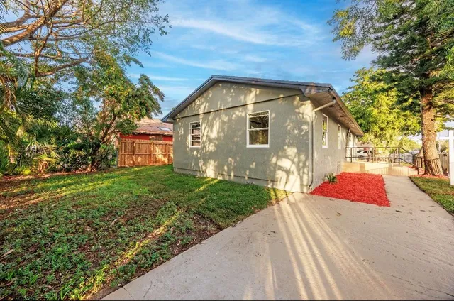 $399,900 | 800 Northwest 6th Avenue, Pompano Beach, FL 33060