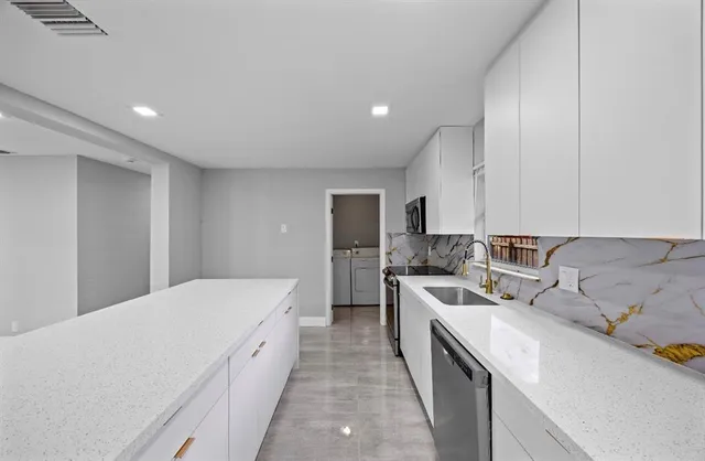 $399,900 | 800 Northwest 6th Avenue, Pompano Beach, FL 33060