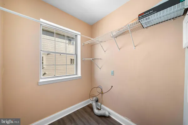 $264,900 | 2009 Waters Edge Drive, Newark, DE 19702