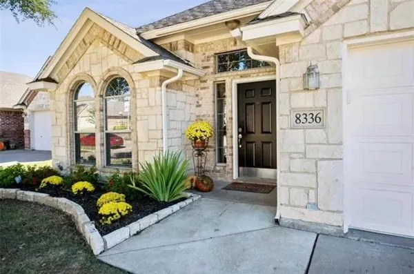 $2,550 | 8336 Trinity Vista Trail, Fort Worth, TX 76053
