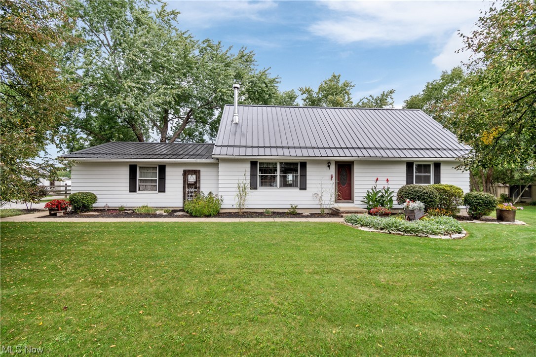 41800 Biggs Road Lagrange, OH 44050 - Photo 1 of 34