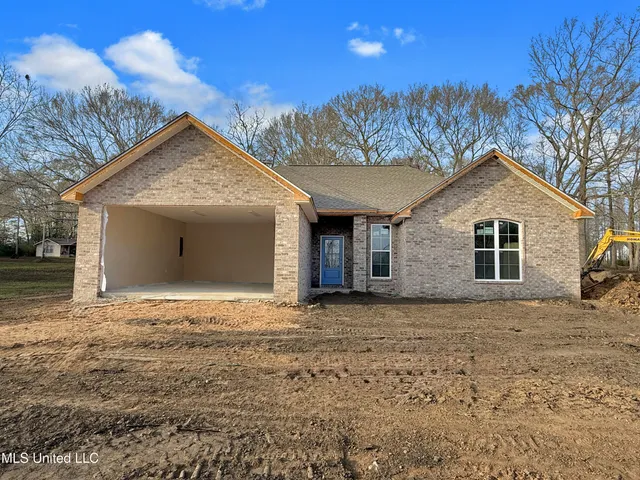 $229,000 | 361 West Old Highway, Kokomo, MS 39643