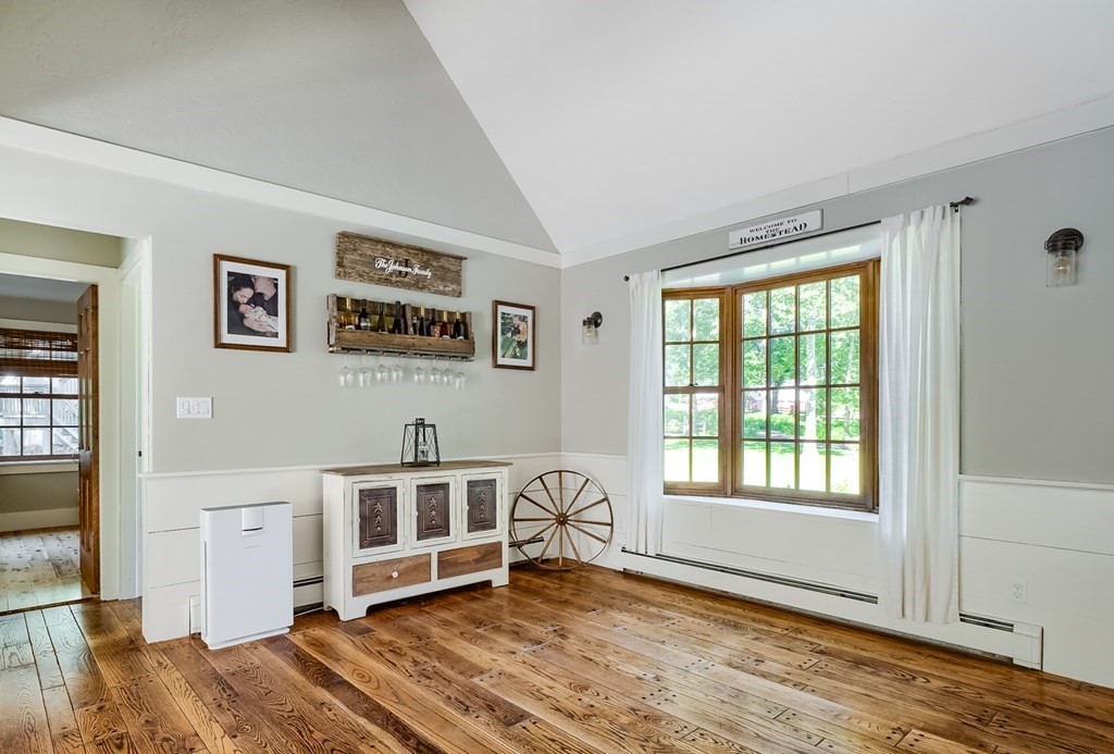 360 Ball Hill Road Princeton, MA 01541 - Photo 11 of 41 Gallery Image 11
