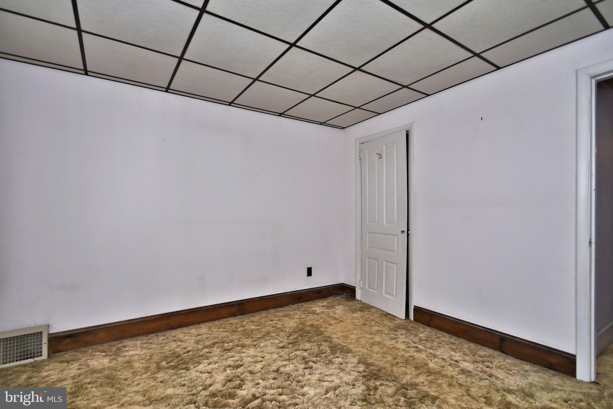 308 Milligan Street Phoenixville, PA 19460 - Photo 12 of 24 Gallery Image 12