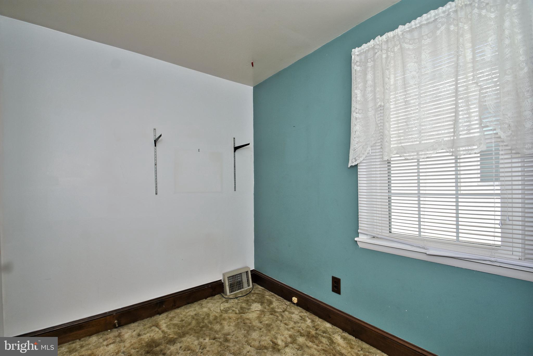308 Milligan Street Phoenixville, PA 19460 - Photo 16 of 24 Gallery Image 16