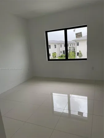 $3,000 | 238 Northwest 11th Court, Florida City, FL 33034
