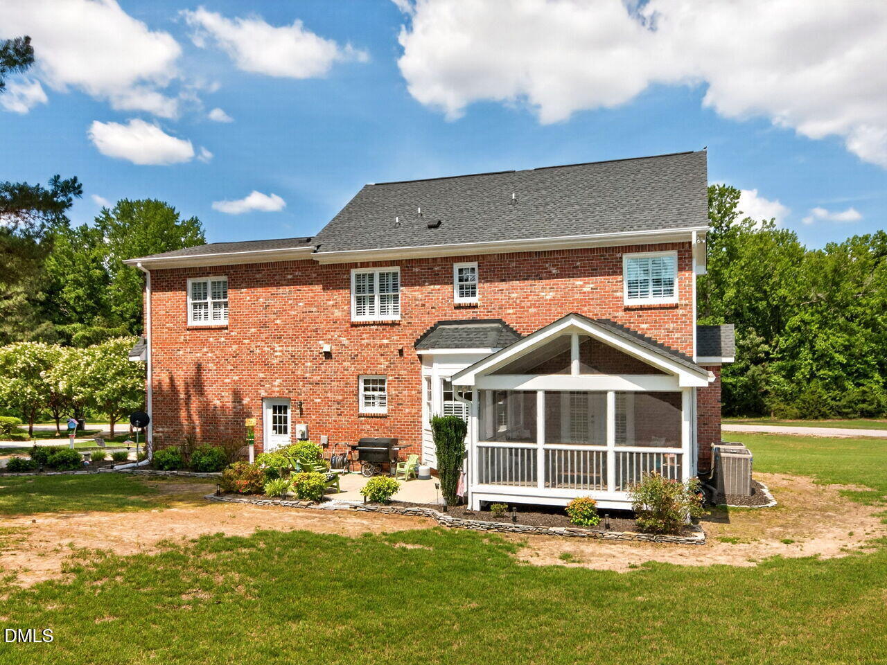 3936 Lauriston Road Raleigh, NC 27616 - Photo 9 of 12 006-1280x960-photo