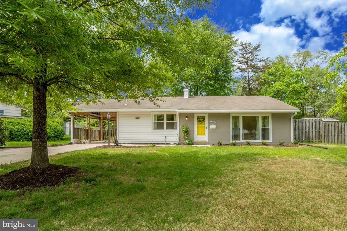 4432 Roundhill Road Alexandria, VA 22310 - Photo 31 of 32 Front