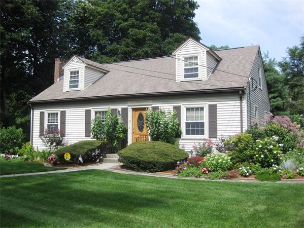 31 Piety Corner Road Waltham, MA 02451 - Photo 1 of 23 Gallery Image 1