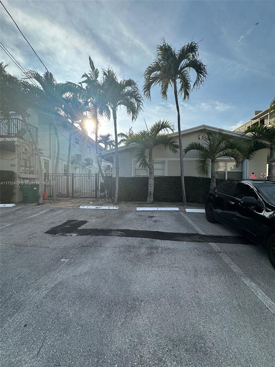 317 Hendricks Isle, Unit 1 Fort Lauderdale, FL 33301 - Photo 13 of 15 a view of a car garage