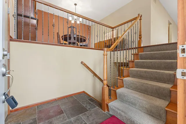 $464,000 | 5680 Donegal Drive, Shoreview, MN 55126