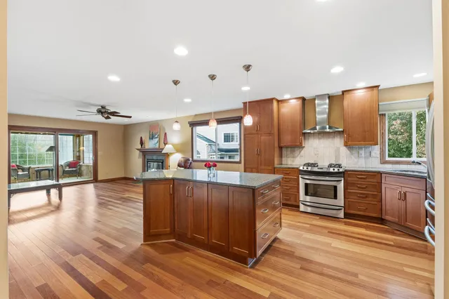 $464,000 | 5680 Donegal Drive, Shoreview, MN 55126