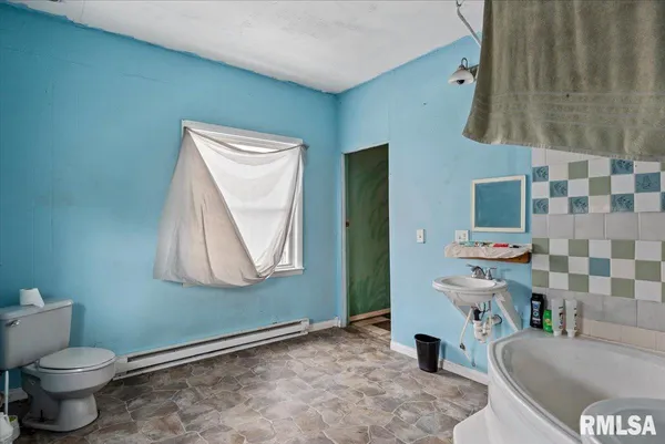 $164,900 | 922-924 North 4th Street, Springfield, IL 62702