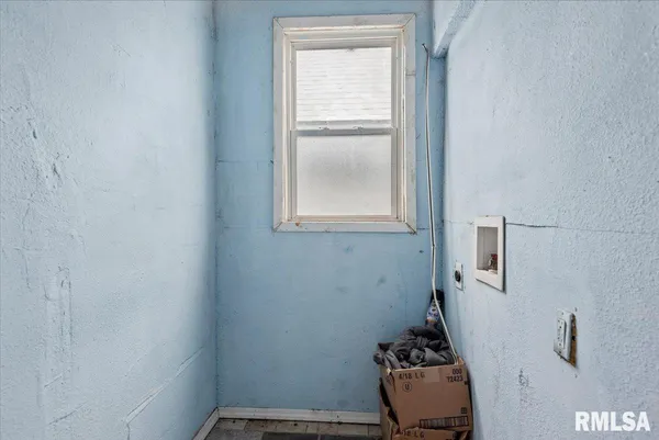 $164,900 | 922-924 North 4th Street, Springfield, IL 62702