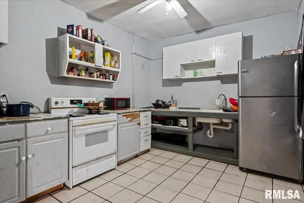 $164,900 | 922-924 North 4th Street, Springfield, IL 62702